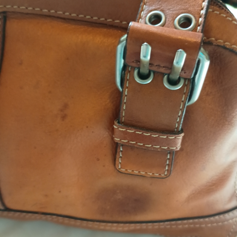 Fossil Medium Leather Shoulder Bag with Reversible Straps — Tan - Picture 9 of 14